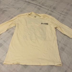 Billabong yellow graphic T